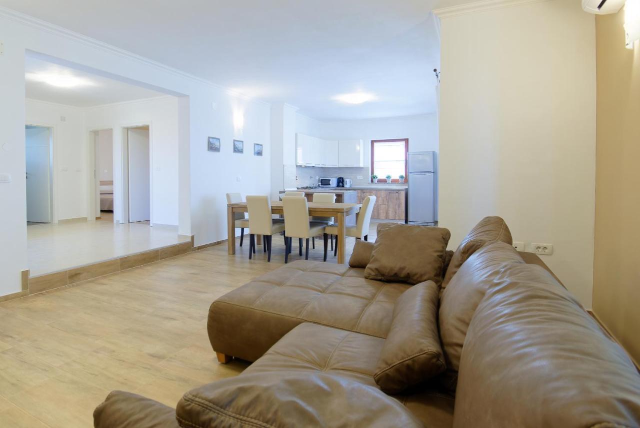 Apartments Belvedere By Rent Istria Plovanija Exterior photo