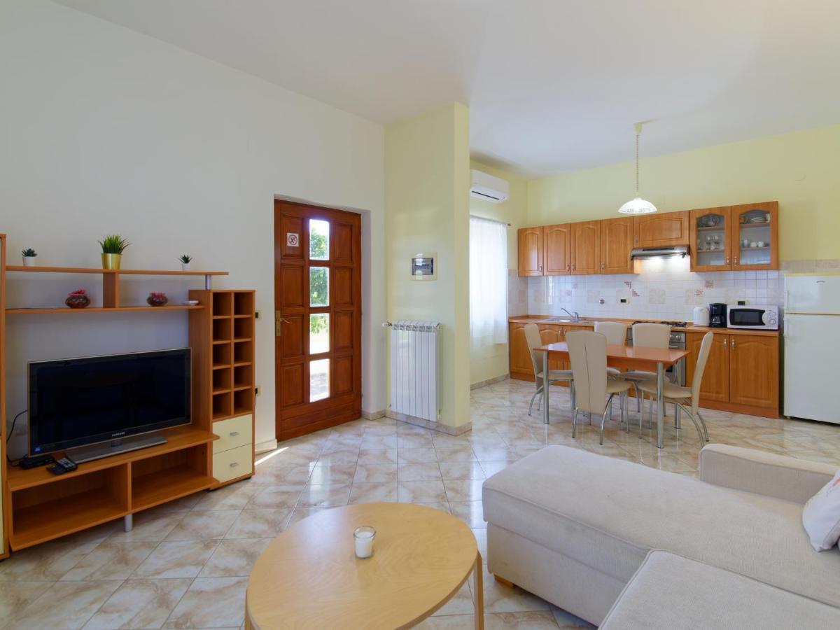 Apartments Belvedere By Rent Istria Plovanija Exterior photo